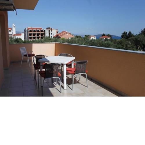 Apartment Kastel Stafilic 9211a