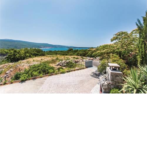 Apartment Kornic with Sea View 09