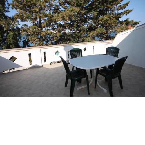 Apartment Kustici 6335a