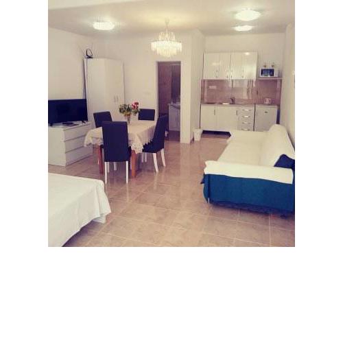 Apartment Lator