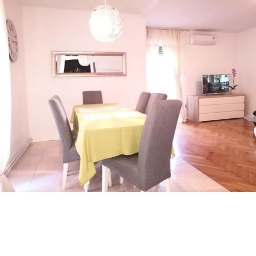 Apartment Laura Zadar