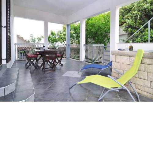 Apartment Lavanda Nova