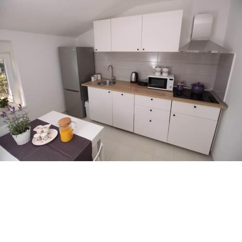 Apartment Lavanda ****