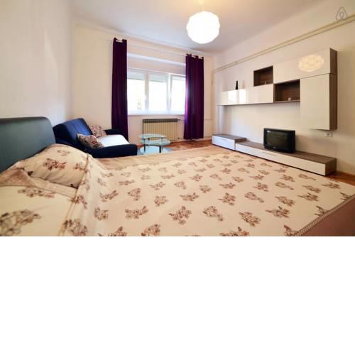 Apartment Leona