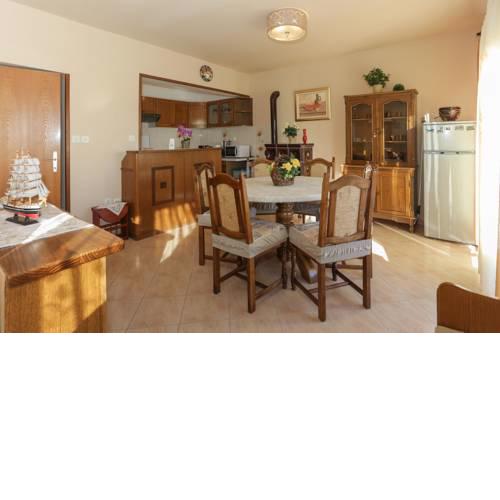 Apartment Lidija