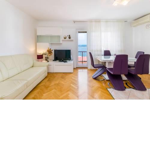 Apartment Lisinski