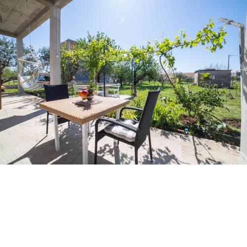 Apartment Livaja