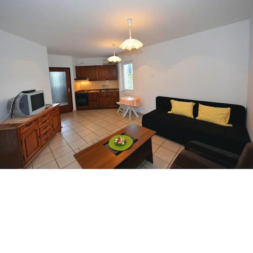Apartment Ljiljana