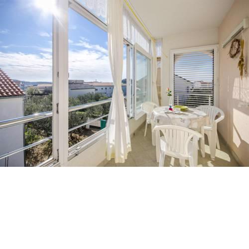 Apartment Ljiljana
