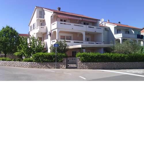 Apartment Ljiljana