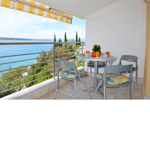 Apartment Lola Crikvenica Sea Front