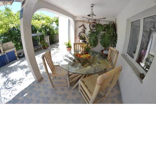 Apartment Lopar 14070a