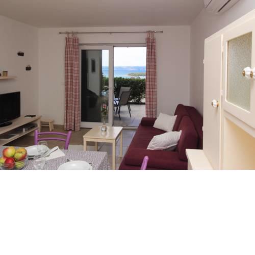 Apartment Lovro