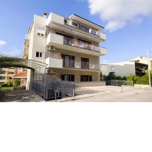 Apartment Lucia