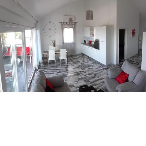 Apartment Lucija