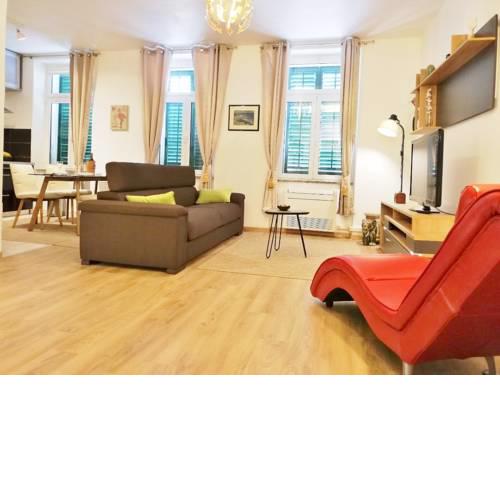 Apartment Lucy - City Center of Rijeka 4 *