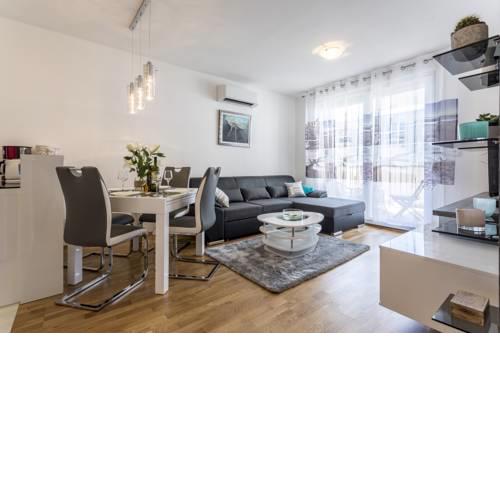 Apartment Luka