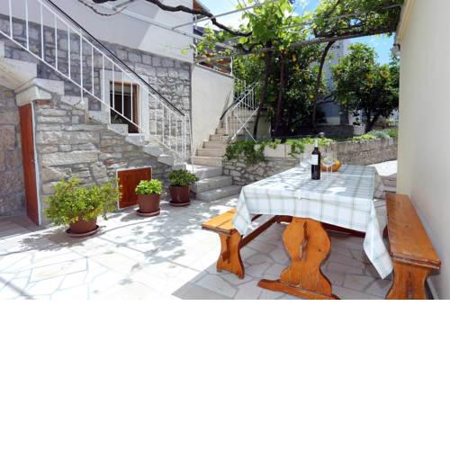Apartment Lumbarda 156b