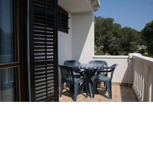 Apartment Lumbarda 177b