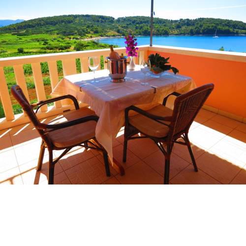 Apartment Lumbarda 4353b