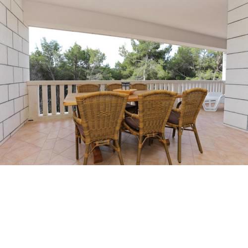 Apartment Lumbarda 9304d