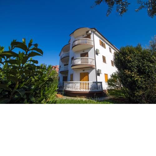Apartment Lux