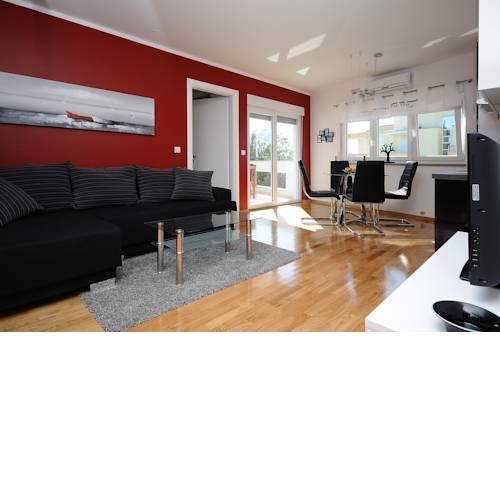 Apartment MaDe