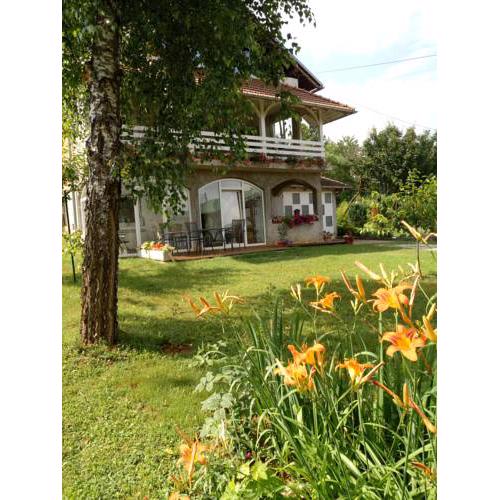 Studio apartman Mak