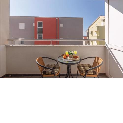 Apartment Makarska with Sea View 5