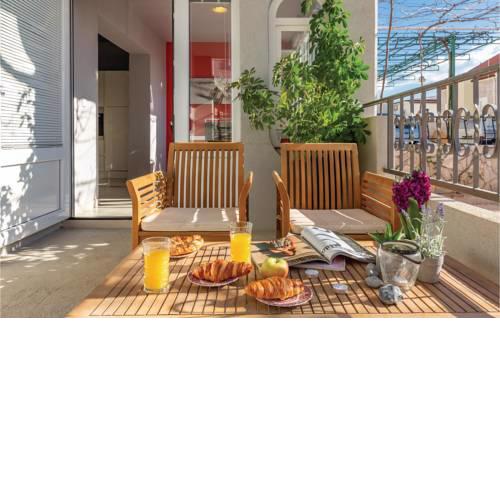 Apartment Makarska with Sea View IX