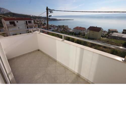 Apartment Mali Rat 7482b