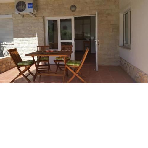 Apartment Mandre 6310b