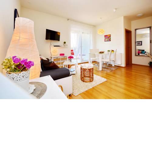 Apartment Mirna