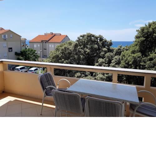 Apartment Maria Novalja