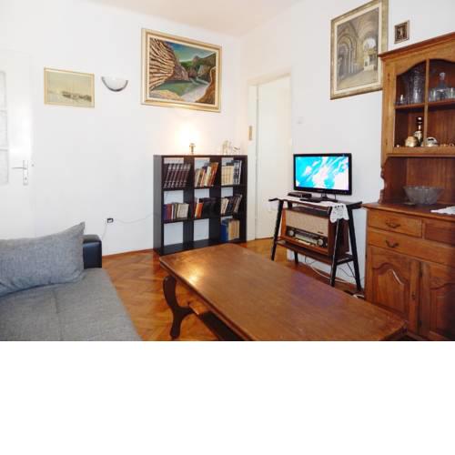 Apartment Mario