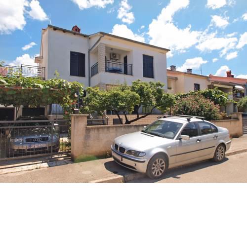 Apartment marko 1750