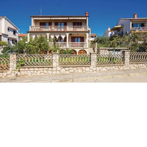 Apartment Mary near the sea