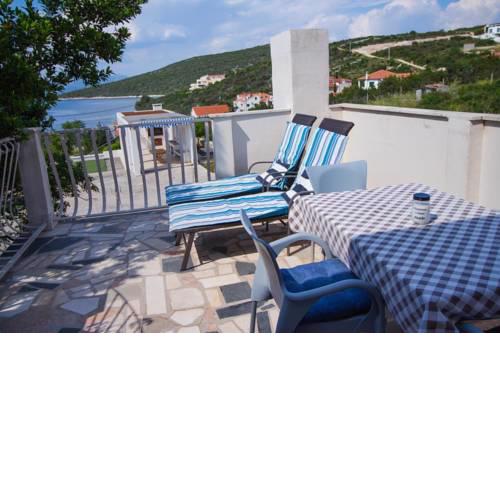 Apartment Maslinica 776b