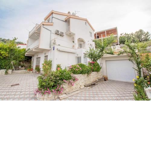 Apartment Mastrinka 11283b