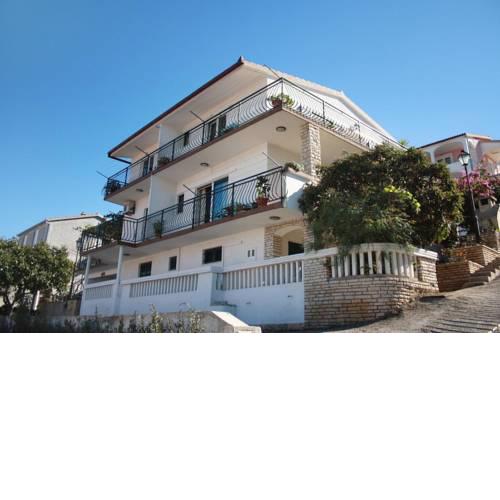 Apartment Mastrinka 2049d