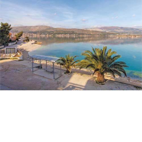 Apartment Mastrinka with Sea View IV