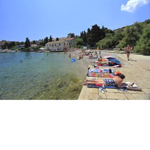 Apartment Mate - Banje beach