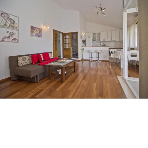 Apartment Mattea
