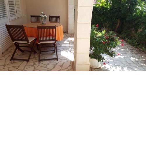 Apartment Mavarstica 17821a