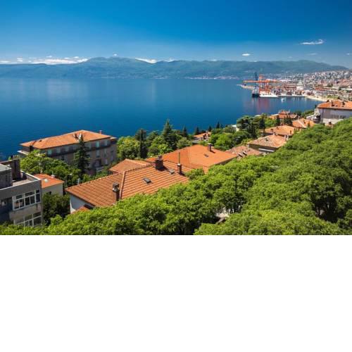 Apartment Maya Rijeka with stunning view