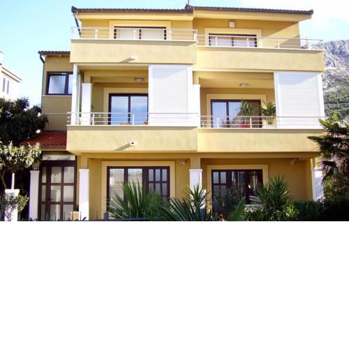 Apartment Medak Zrnovnica