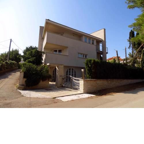 Apartment Melani near Zadar center