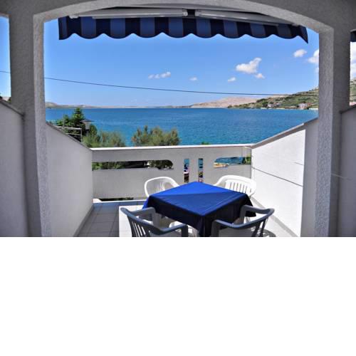 Apartment Metajna 10405b