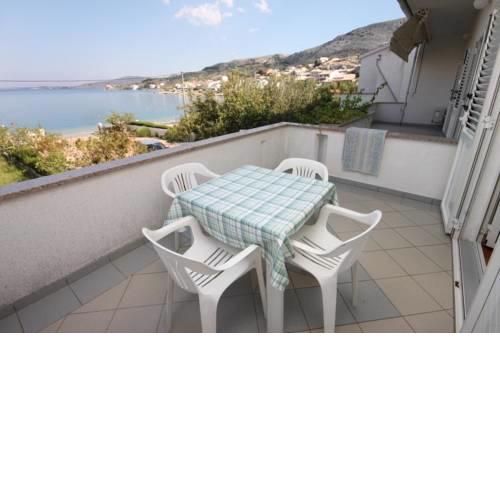 Apartment Metajna 209c