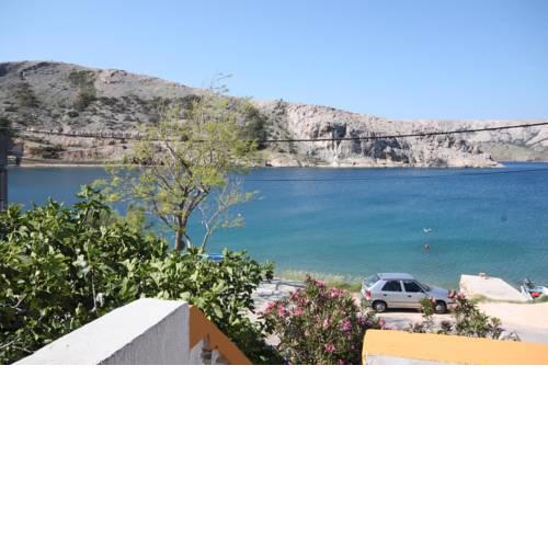 Apartment Metajna 6352c